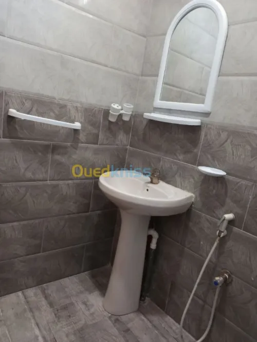 Location Appartement F3 Bejaia Beni ksila