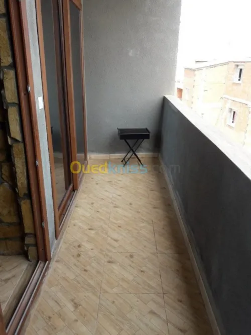 Location Appartement F3 Bejaia Beni ksila