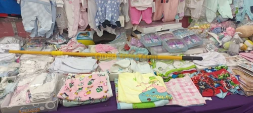 Liquidation vêtement enfants bébé fem 
