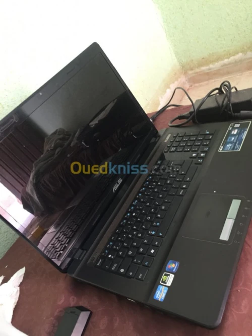ASUS X93S