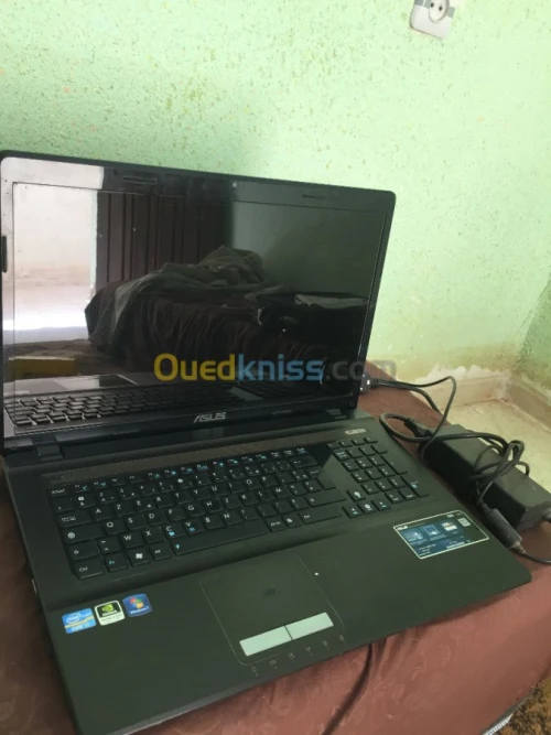 ASUS X93S