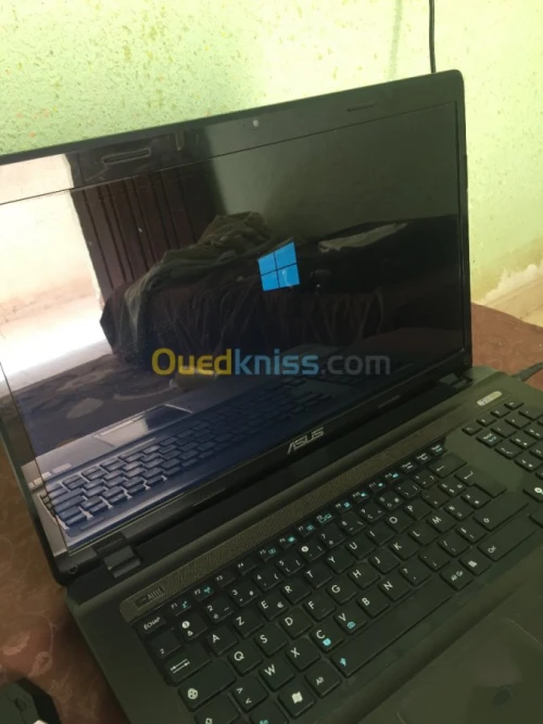 ASUS X93S