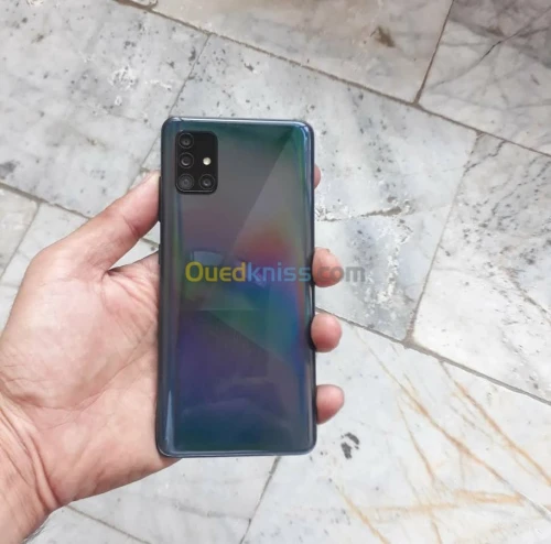 Samsung Galaxy A51