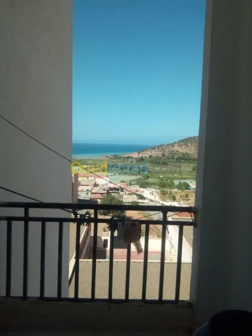 Location vacances Appartement F2 Tipaza Messelmoun