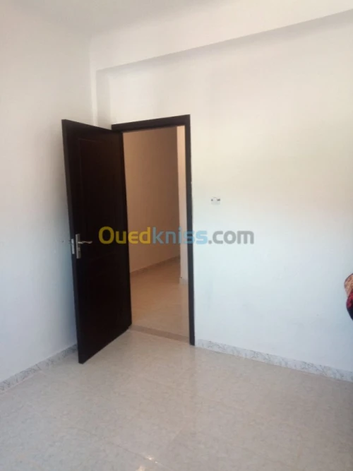 Location vacances Appartement F2 Tipaza Messelmoun