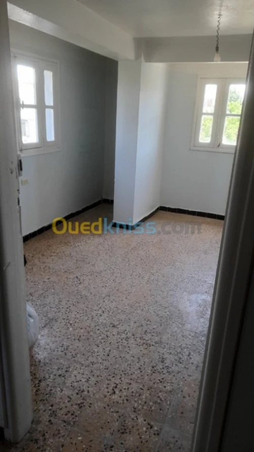 Vente Niveau De Villa F3 Khenchela Khenchela