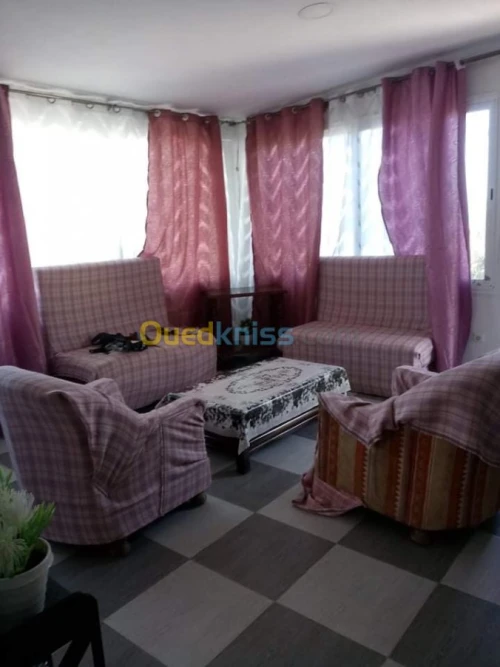 Location vacances Niveau De Villa F3 Alger Ain taya