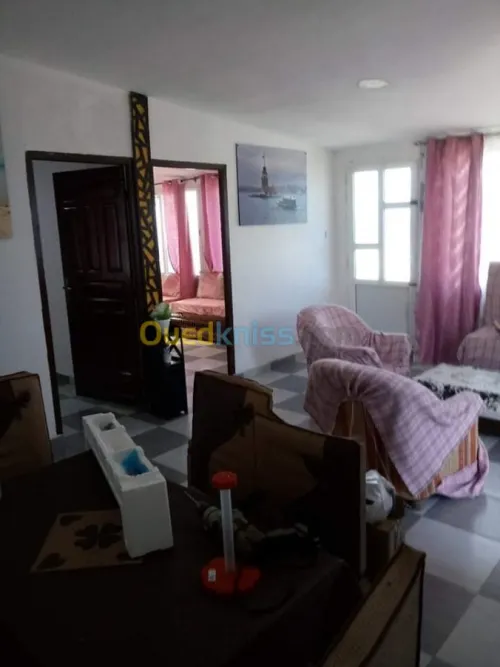 Location vacances Niveau De Villa F3 Alger Ain taya