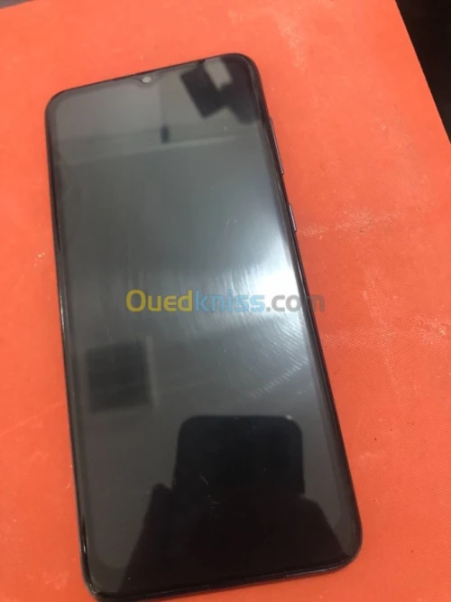 Samsung Galaxy A70