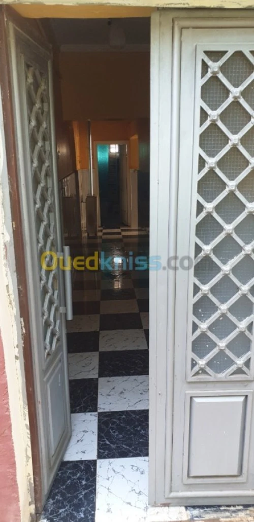 Vente bien immobilier Tiaret Dahmouni