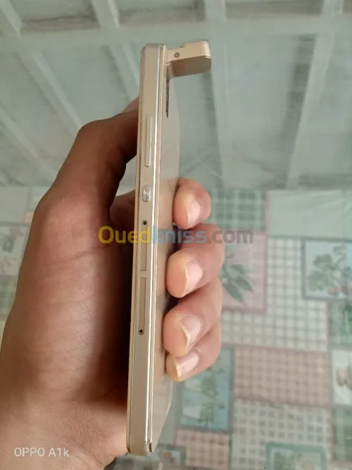Huawei ATH-UL01