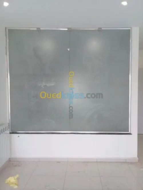 vitrine et douche italienne 