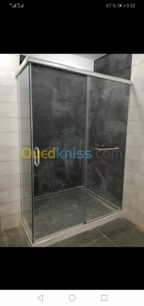vitrine et douche italienne 