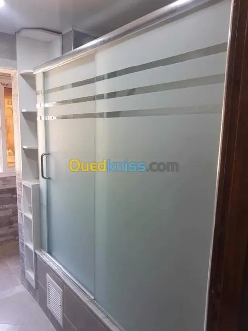 vitrine et douche italienne 