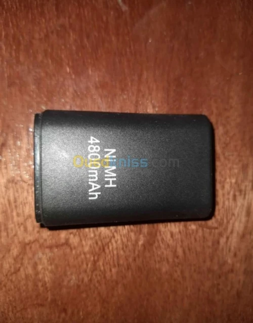 · je mets en vente un xbox 360 slim