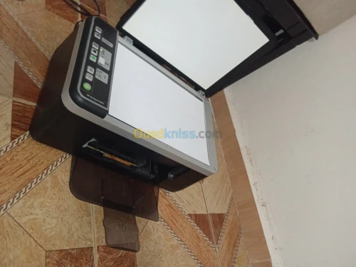 HP DeskJet F4180 – Imprimante Multifon