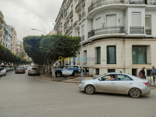 Location Local Oran Oran