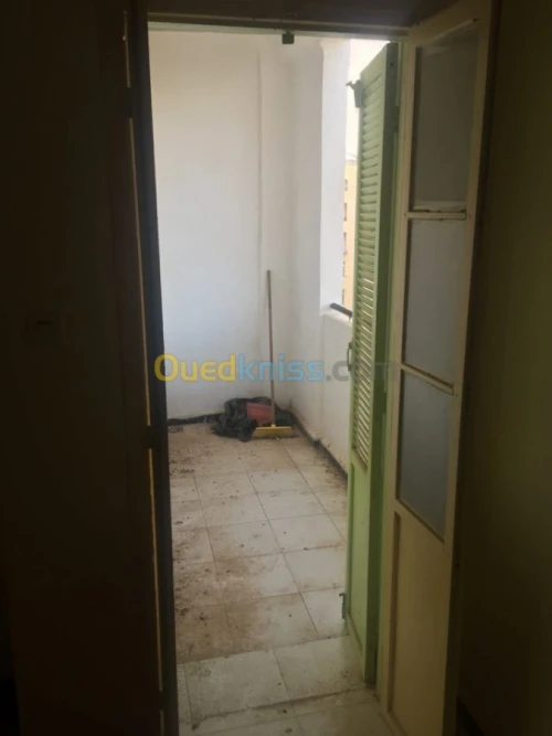 Vente Appartement F2 Alger Saoula