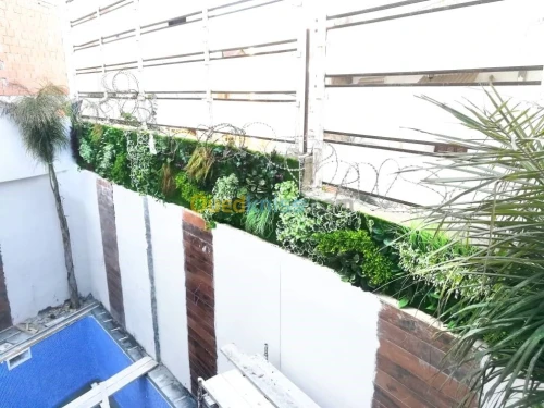 MUR VEGETAL ARTIFICIEL & BRISE VUE