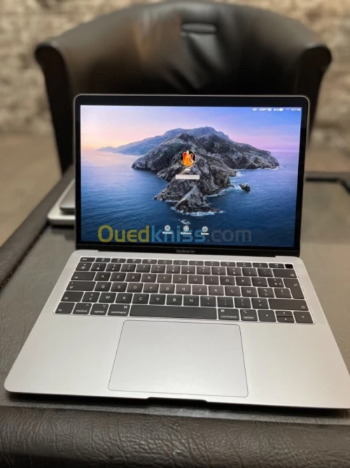 Macbook Air 13" 2019 i5/8G/128ssd 