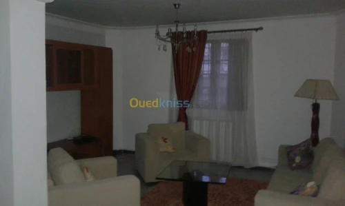 Location Duplex F4 Alger Hydra
