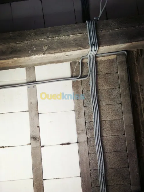 Electrician batiment commercial