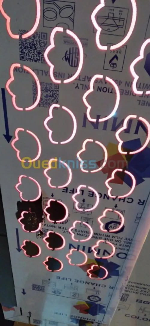 لافتات ضوئية و اشهارية 