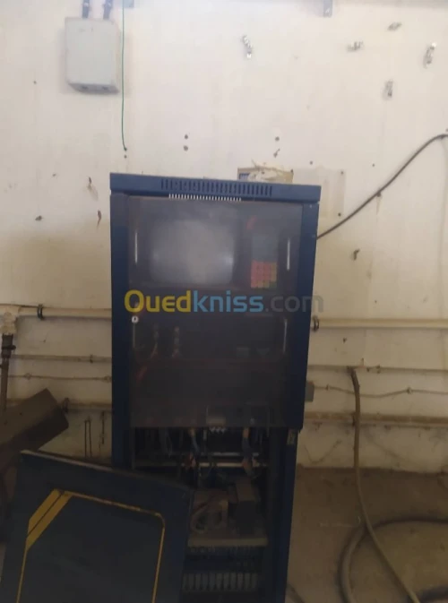 Machine Injection Plastique