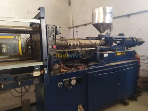 Machine Injection Plastique