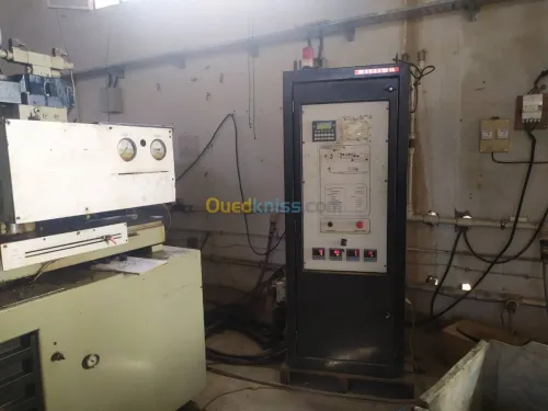 Machine Injection Plastique