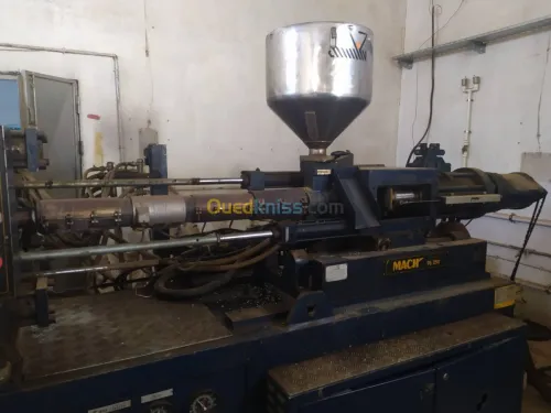 Machine Injection Plastique