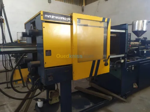 Machine Injection Plastique