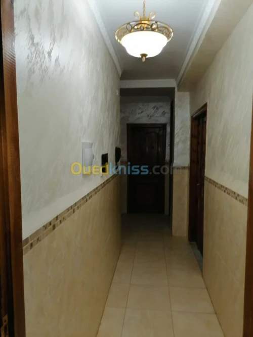 Vente Appartement F5 Tiaret Tiaret