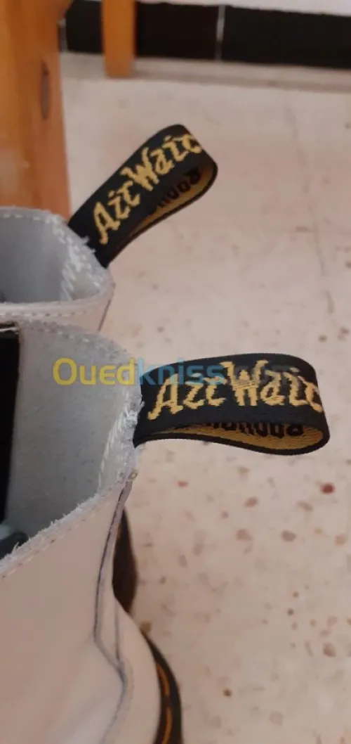 Doc martens,  Jaden blanches 