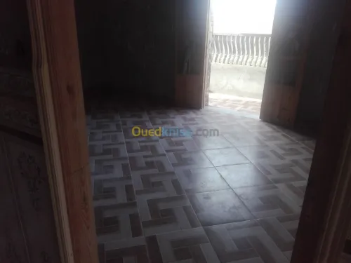 Pose tout sorte de ceramique