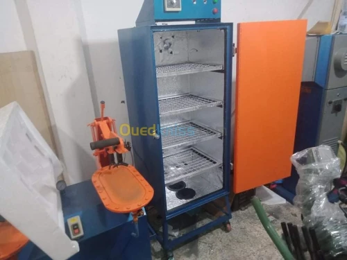 ألات صناعة الاحذية  Machine chaussure 