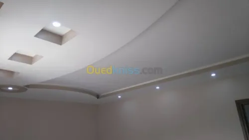 Artisan electricien