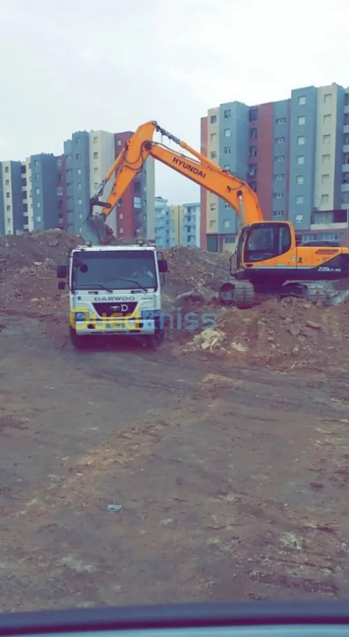 Travaux démolition et térasment 