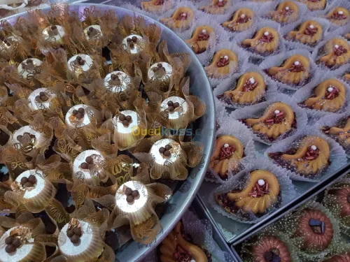 GATEAUX