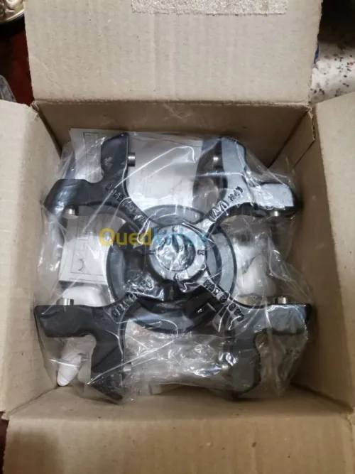 Centrifugeuse Jouan neuve 36 tubes 