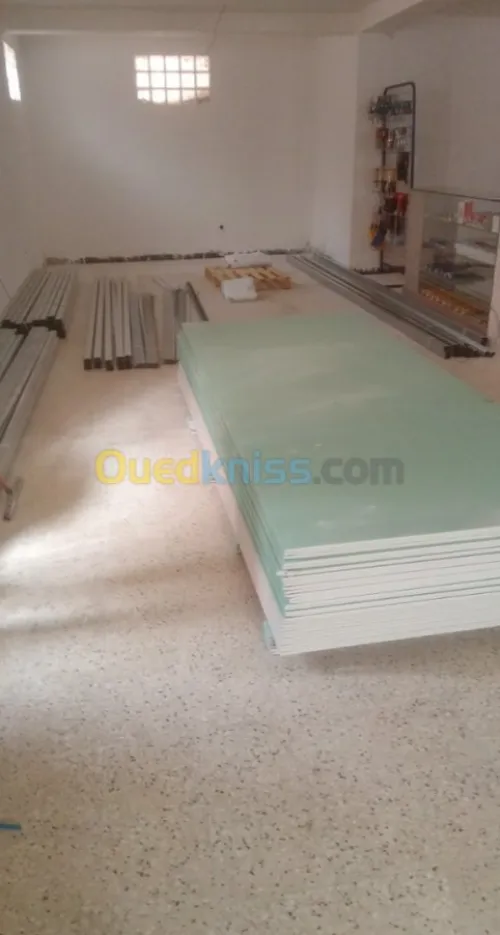 Spot et LED بلاكو بلاتر knauf