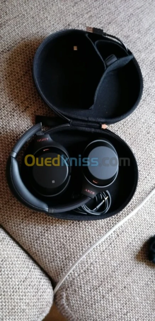 Sony WH1000XM3 CASK