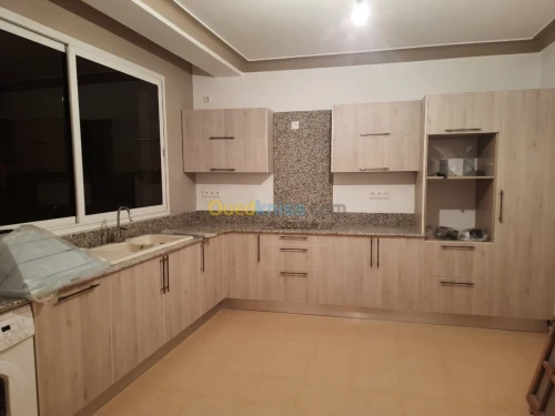 Location Niveau De Villa F4 Alger Birkhadem