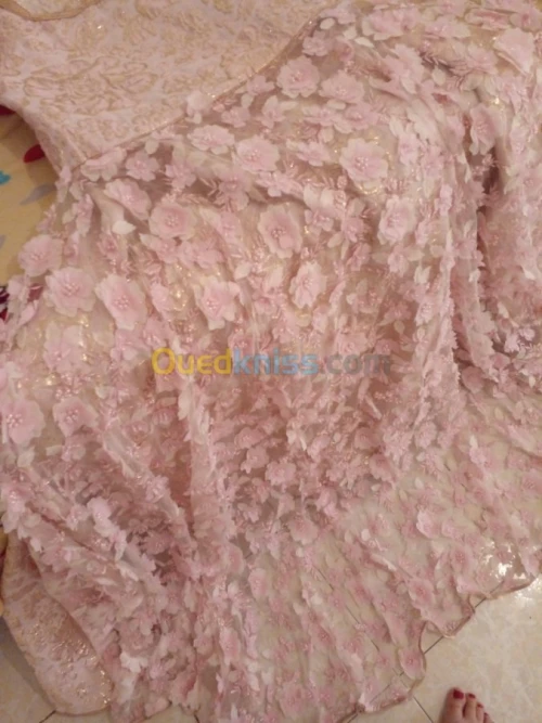 Location caftan et fergani top modèle unique 