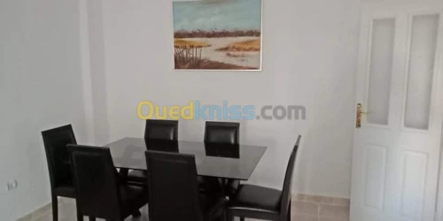 Location vacances Appartement F4 Skikda Filfla
