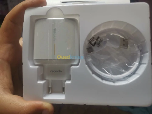 CHARGEUR REALMÉ ORIGINAL FAST