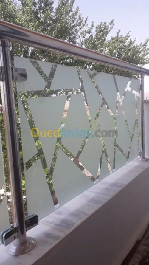 Aluminium , vitrine, douche italienne 