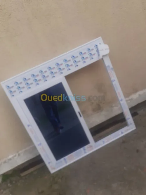 Aluminium , vitrine, douche italienne 
