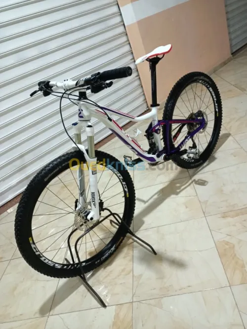 GIANT Liv Lust Taille 27.5/M 