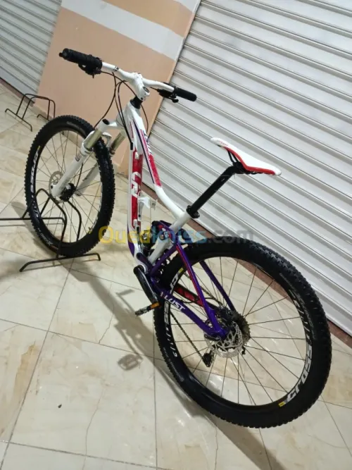 GIANT Liv Lust Taille 27.5/M 